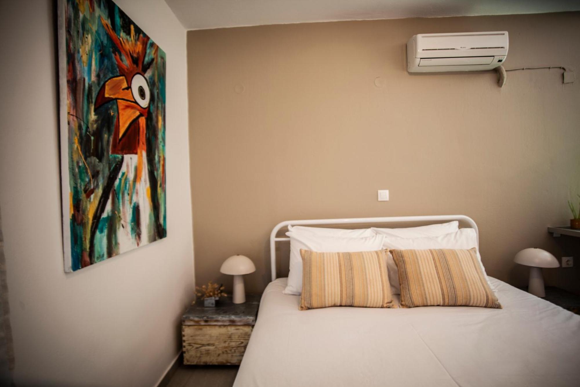 Lilou Apartment Kompítsion Екстериор снимка